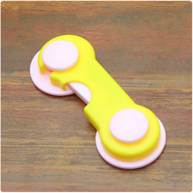 1 plastic safety lock unit for children baby protection lock safety for refrigerators - Baby Homez