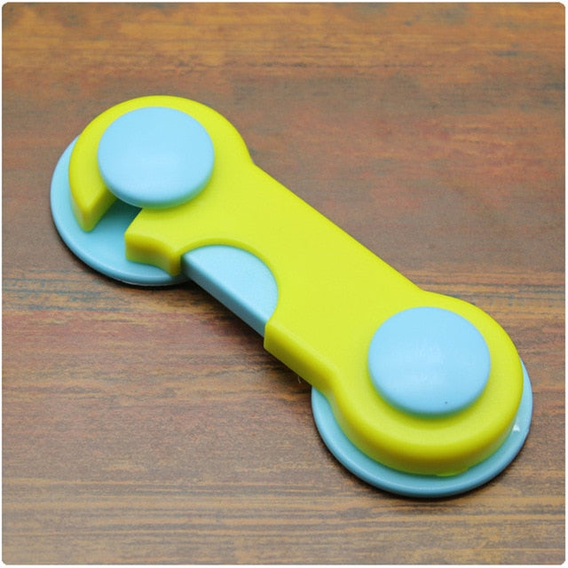 1 plastic safety lock unit for children baby protection lock safety for refrigerators - Baby Homez