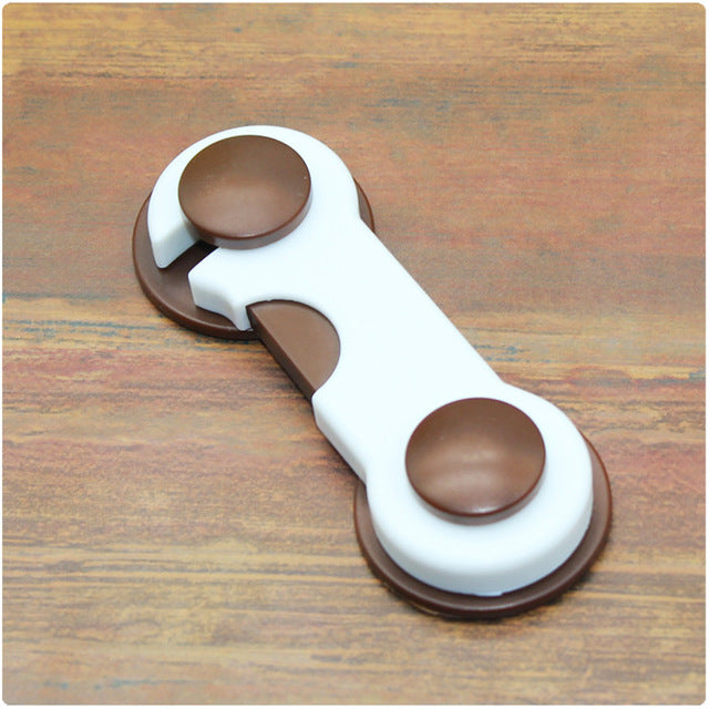 1 plastic safety lock unit for children baby protection lock safety for refrigerators - Baby Homez
