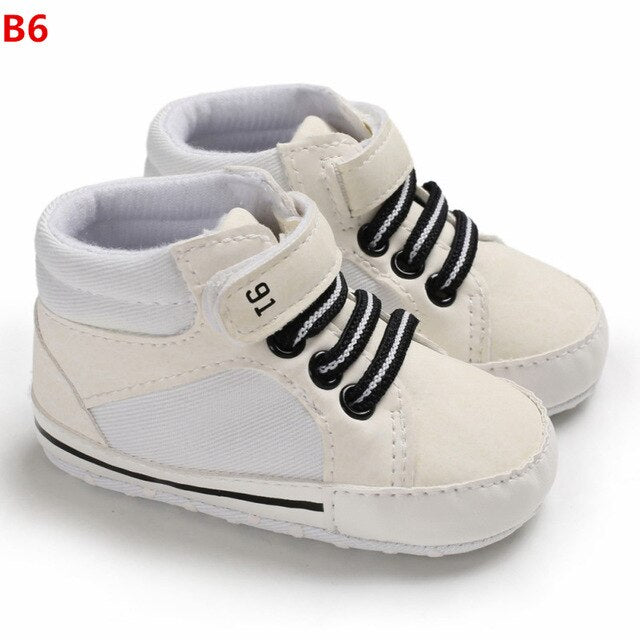 รองเท้าเด็กรองเท้าผ้าใบคลาสสิกใหม่ทารกแรกเกิดรองเท้าเด็ก Prewalker First Walkers เด็กรองเท้าเด็ก - Baby Homez