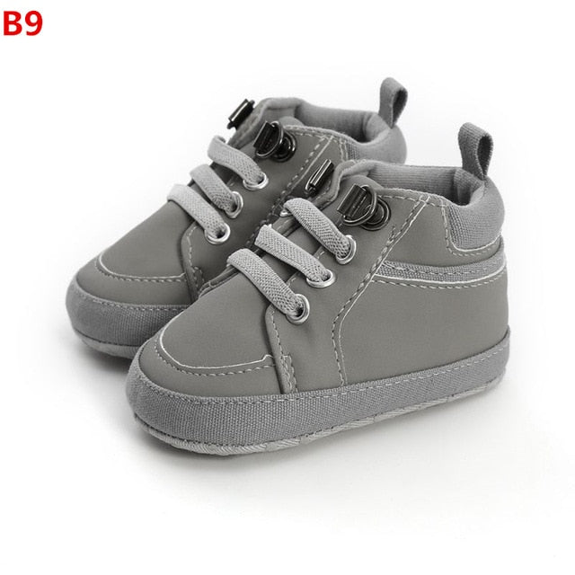 รองเท้าเด็กรองเท้าผ้าใบคลาสสิกใหม่ทารกแรกเกิดรองเท้าเด็ก Prewalker First Walkers เด็กรองเท้าเด็ก - Baby Homez